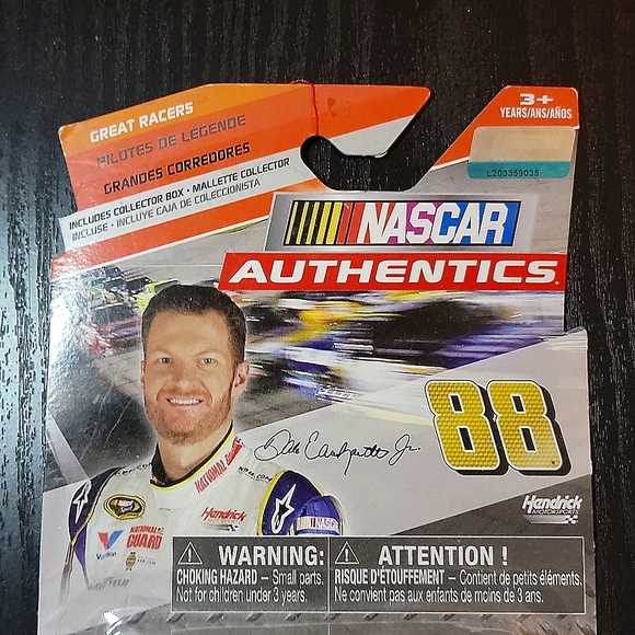 Nascar Authentics Great Racers Dale Earnhart Jr. 88 Authentic - Picture 4 of 12
